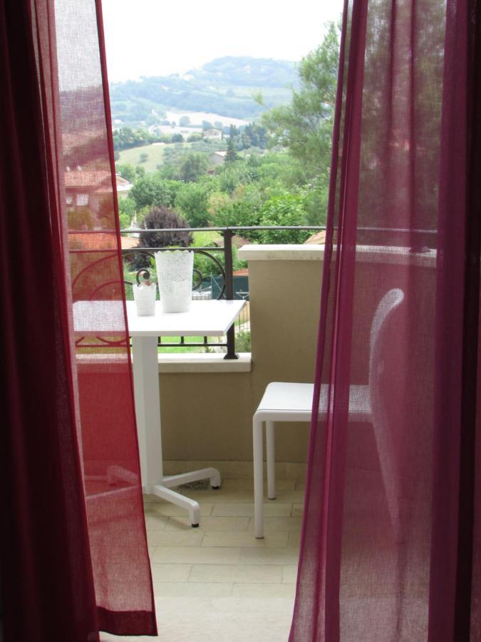 B&B Bellavista Tavullia Εξωτερικό φωτογραφία